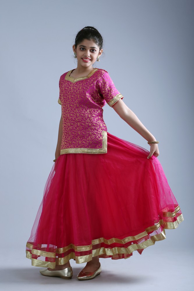 How to turn your Saree into KATHAK Lehenga (costume)| Sangeeta Majumder -  YouTube