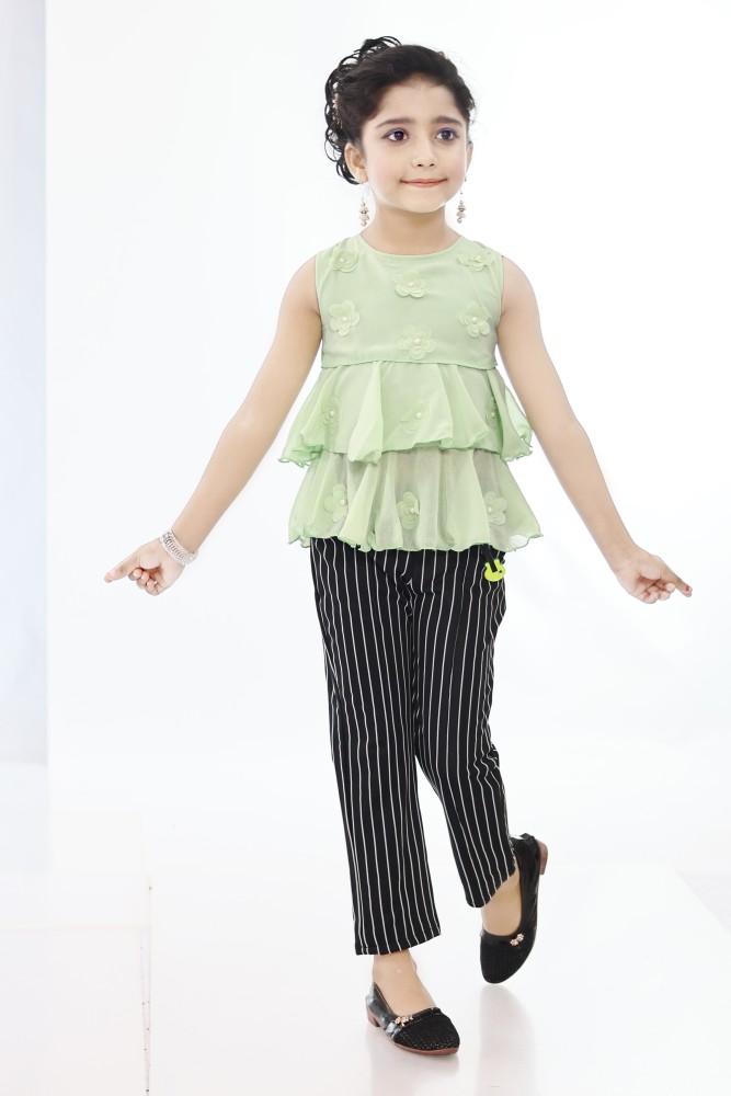 MIMI KIDS N FASHION Girls Casual Top Pant Price in India - Buy MIMI KIDS N FASHION  Girls Casual Top Pant online at
