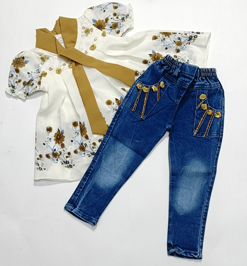 ladies fancy jeans top
