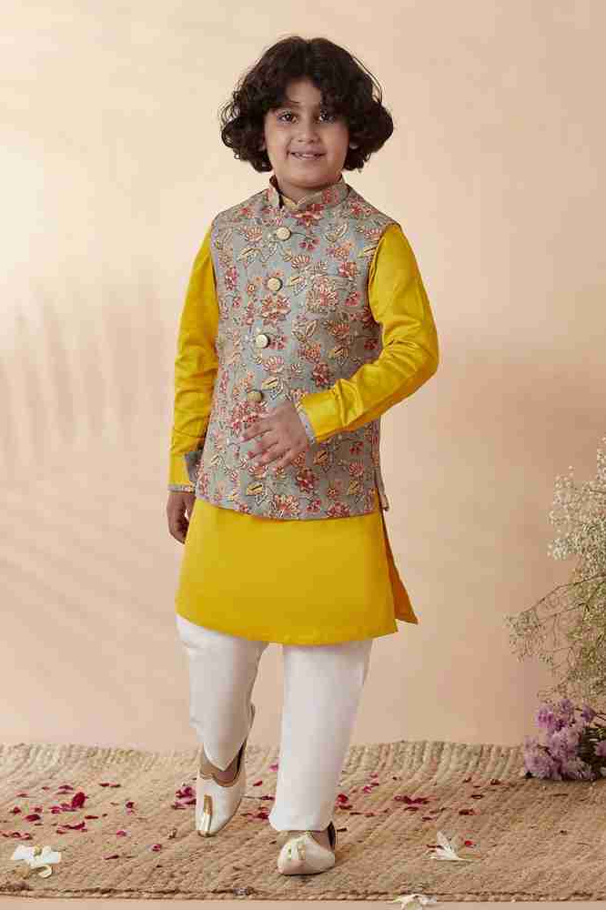 Manyavar sales kids collection