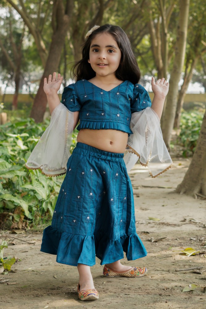 Baby lehenga clearance top