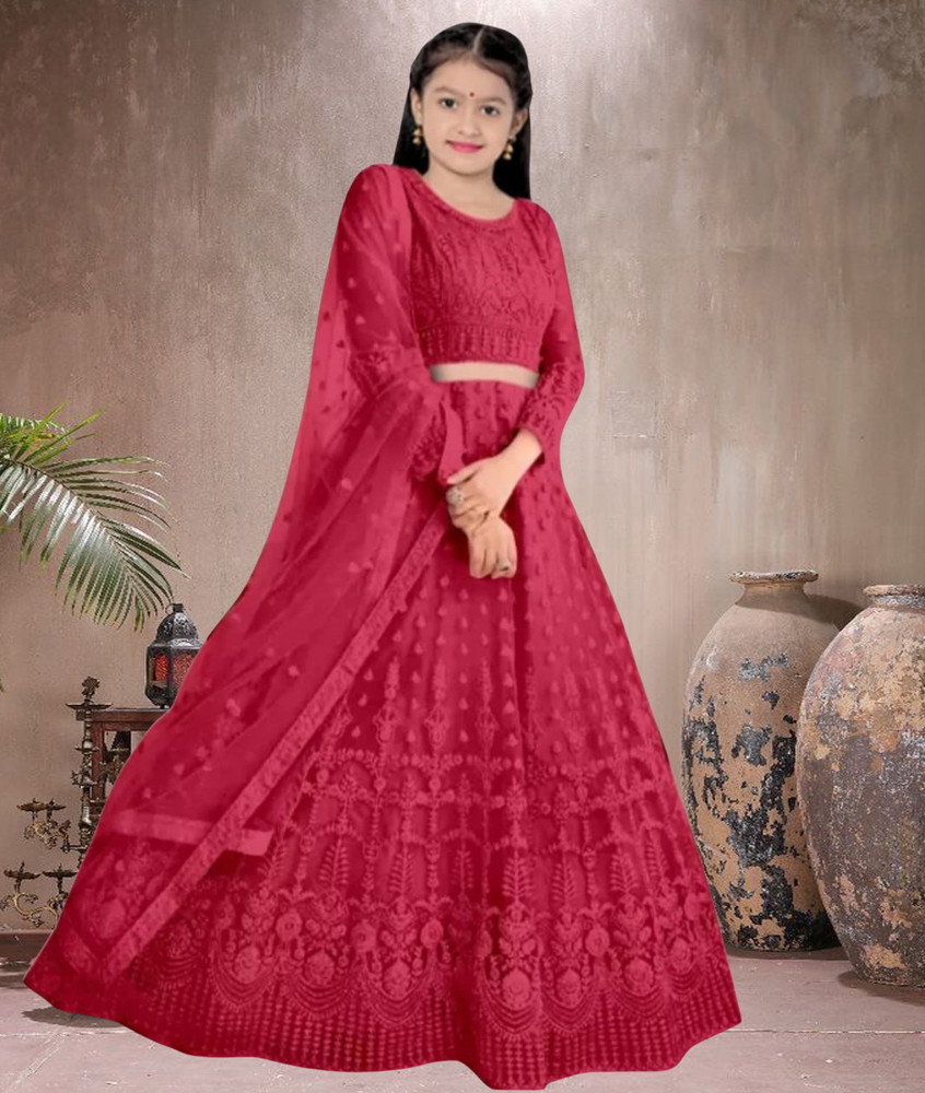 images of girl wearing lehenga