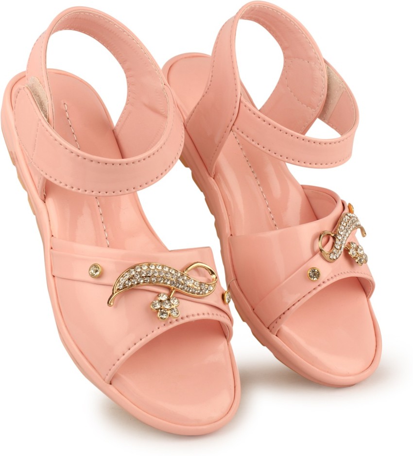 Girls sandals on online flipkart