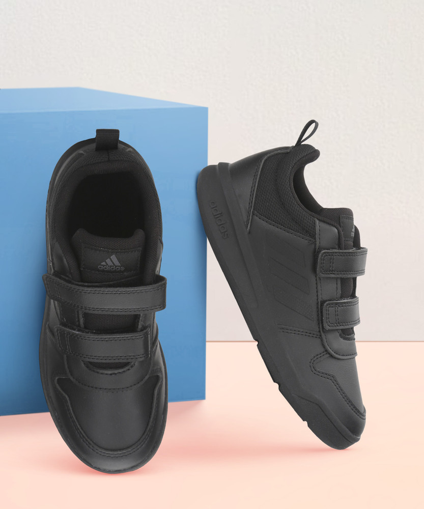 Aggregate more than 165 adidas school shoes flipkart latest kenmei.edu.vn