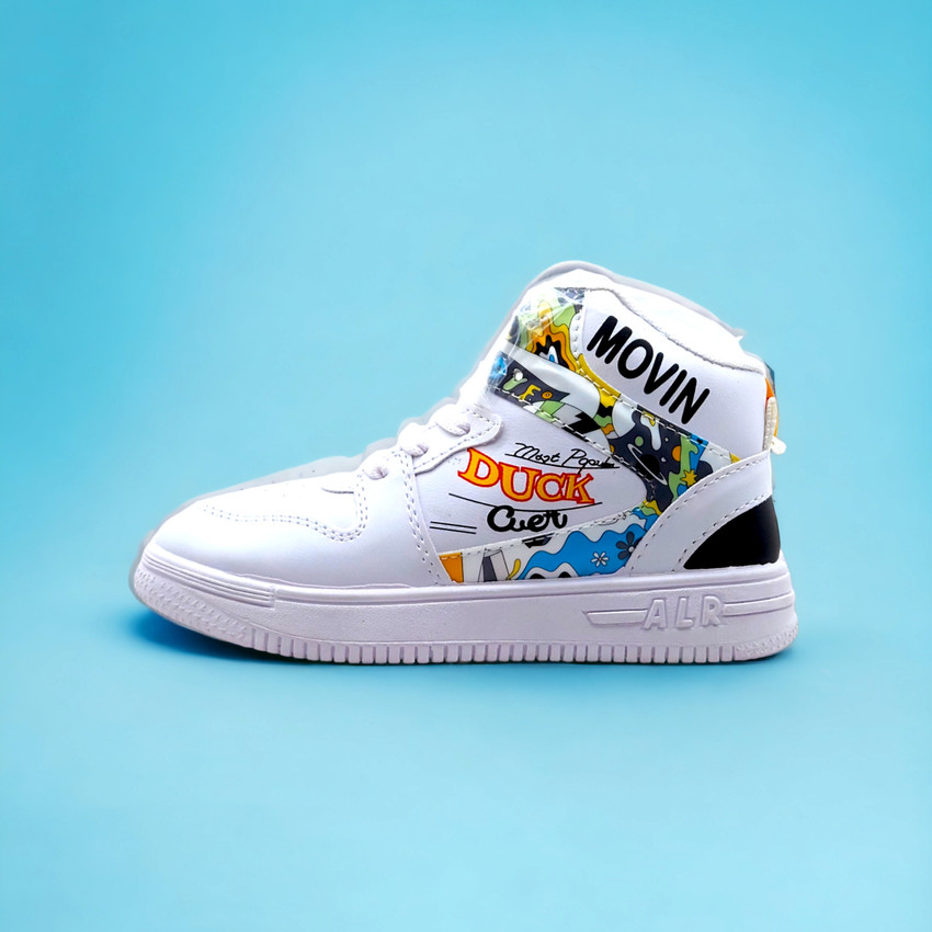 Green comfort sneakers 2025