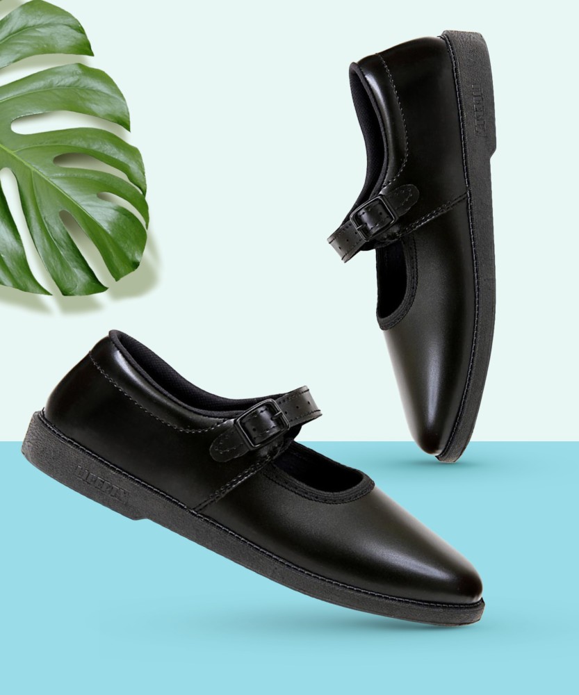 Flipkart clearance school shoes