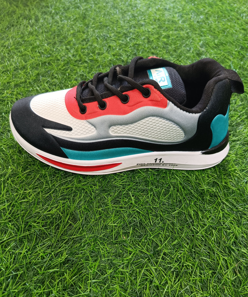 Shoes and clearance rate
