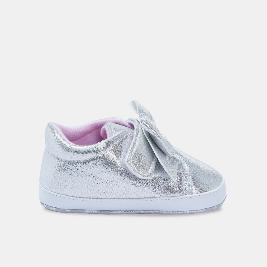 Baby girl 2025 shoes flipkart