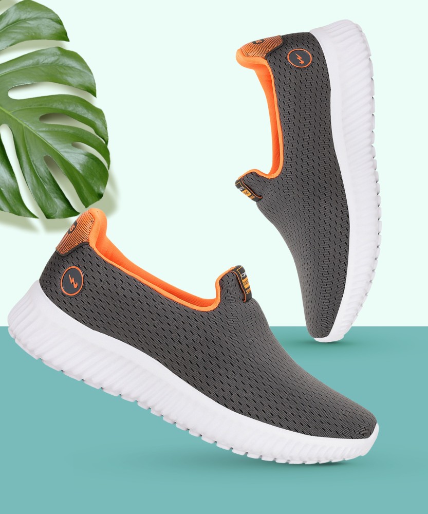 slip on shoes flipkart