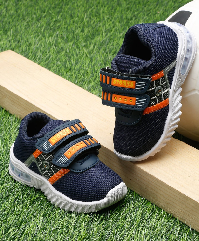 Daqwi Girls Velcro Walking Shoes Price in India Buy Daqwi Girls