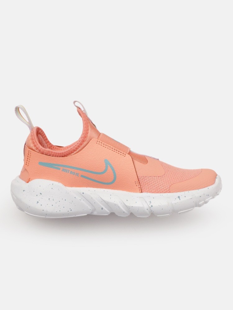 NIKE Girls Slip on Running Shoes Price in India Buy NIKE Girls Slip on Running Shoes online at Flipkart