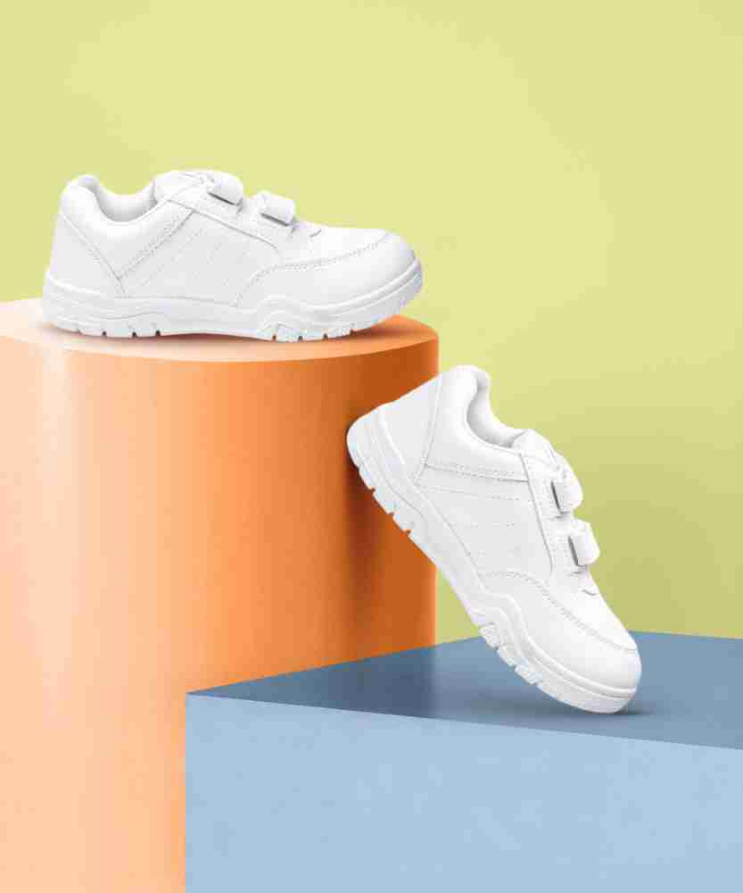 Paragon 2025 white shoes