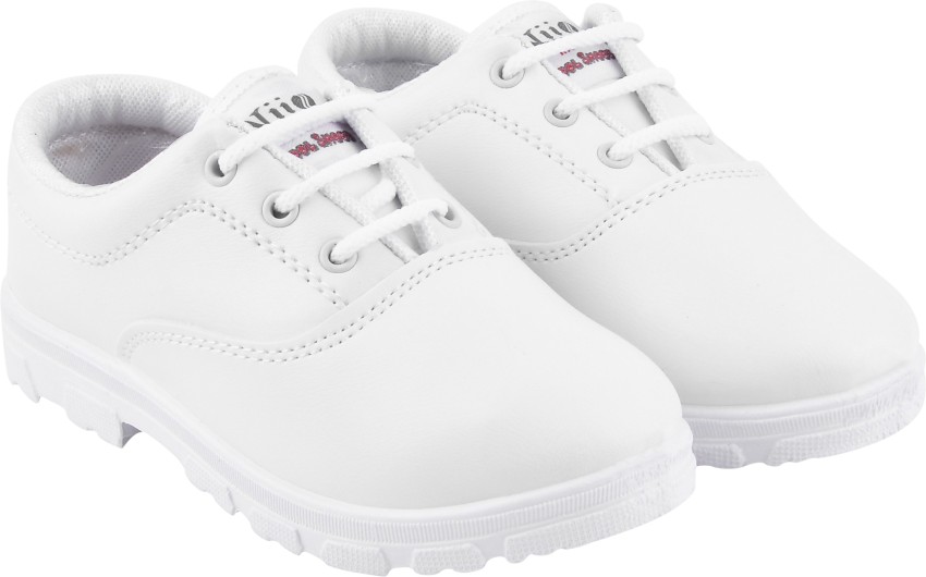 Niio hot sale school shoes