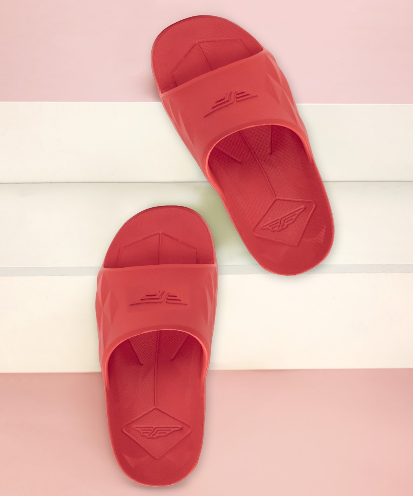 RED TAPE Boys & Girls Slip On Slipper Flip Flop Price in India - Buy RED  TAPE Boys & Girls Slip On Slipper Flip Flop online at