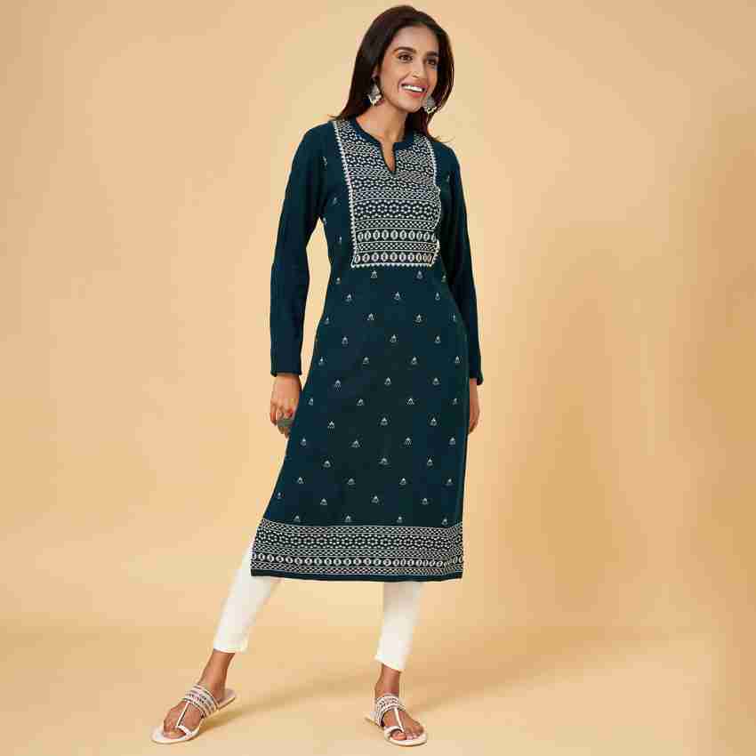 Rangmanch by Pantaloons Women Self Design Straight Kurta - Buy