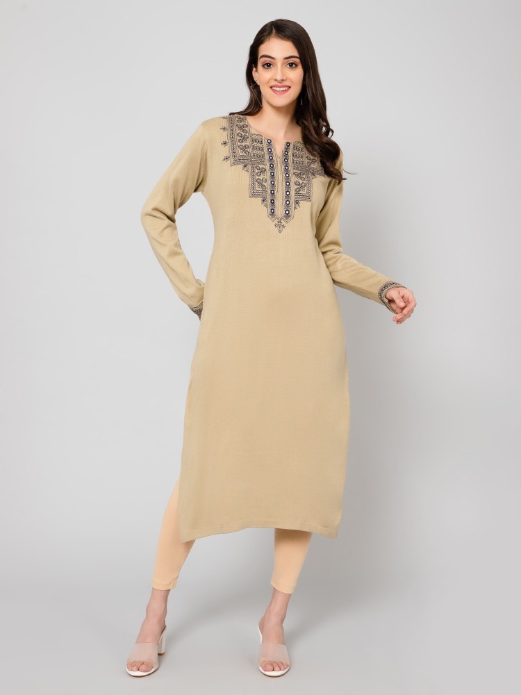 Crozo By Cantabil Women Embroidered A line Kurta Buy Crozo By Cantabil Women Embroidered A line Kurta Online at Best Prices in India Flipkart