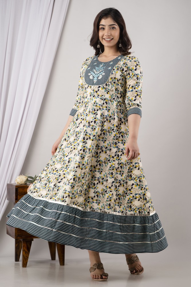 Box on sale pleated anarkali