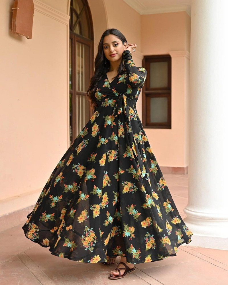 Black printed gown 2025