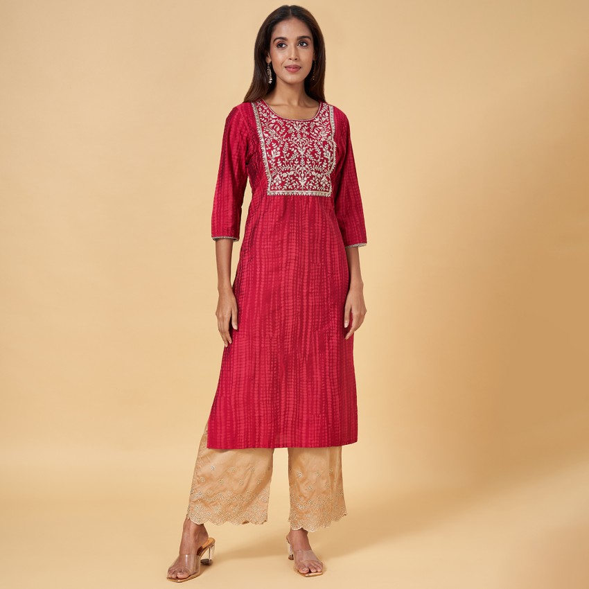 Rangmanch by Pantaloons Women Embroidered Straight Kurta - Buy Rangmanch by  Pantaloons Women Embroidered Straight Kurta Online at Best Prices in India