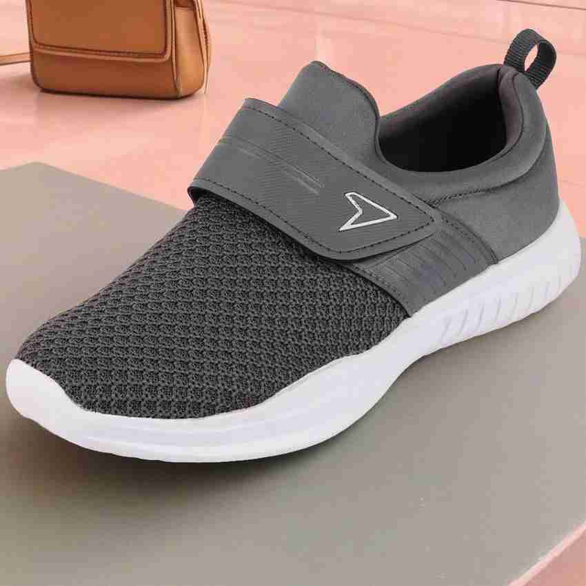 Bata sports shoes without laces 2025