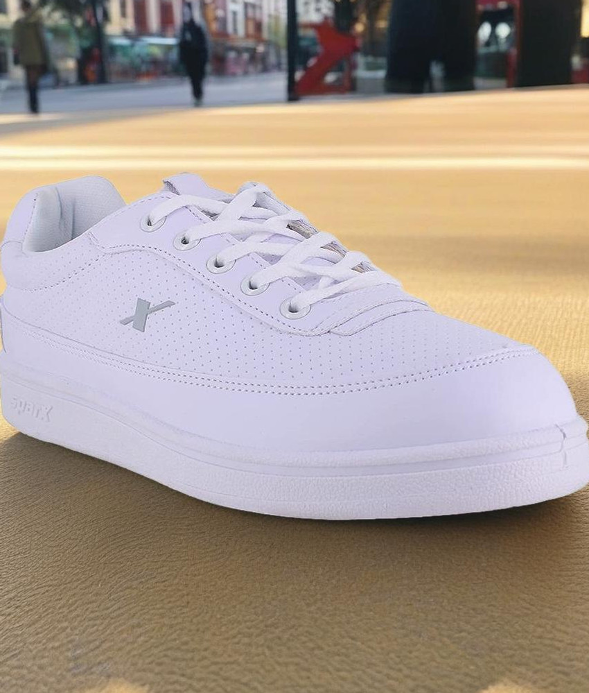 Sparx white shoes 2025 flipkart