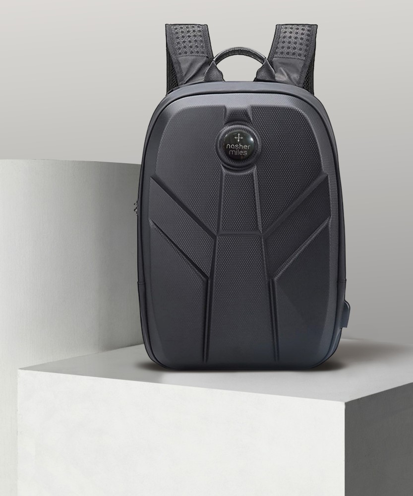 Nasher miles backpack online