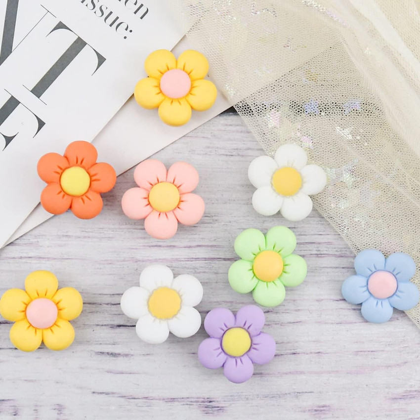 Flower croc 2025 charms