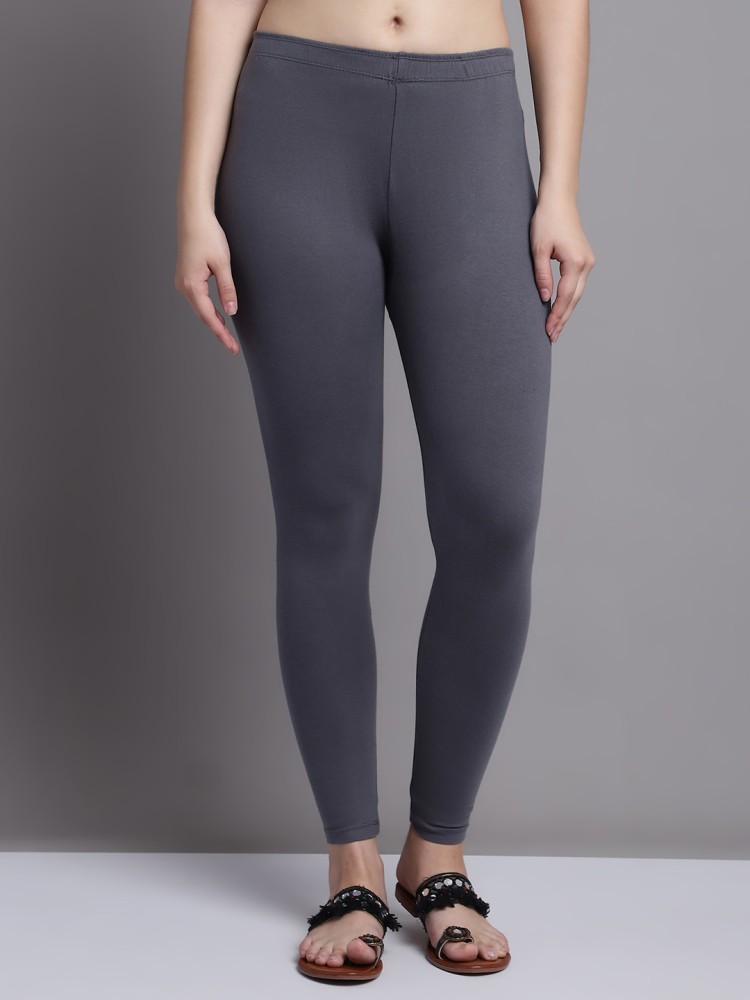 Buy online Mid Rise Solid Capri Leggings from Capris & Leggings for Women  by Bamboo Breeze for ₹299 at 67% off