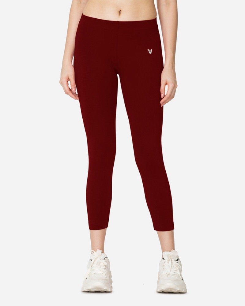 Does anyone have a color comparison of Smoky Red (lululemon) and