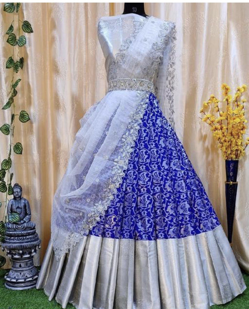 Short choli lehenga designs online