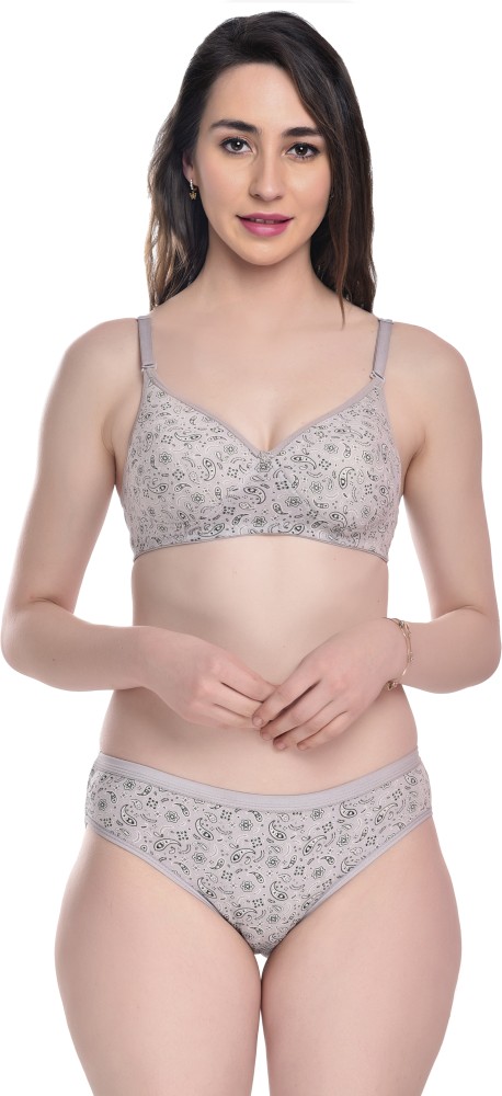 Buy Naisa Paded Non-Wired Regular Use Comfortable Flower Designer Bra  Online In India At Discounted Prices
