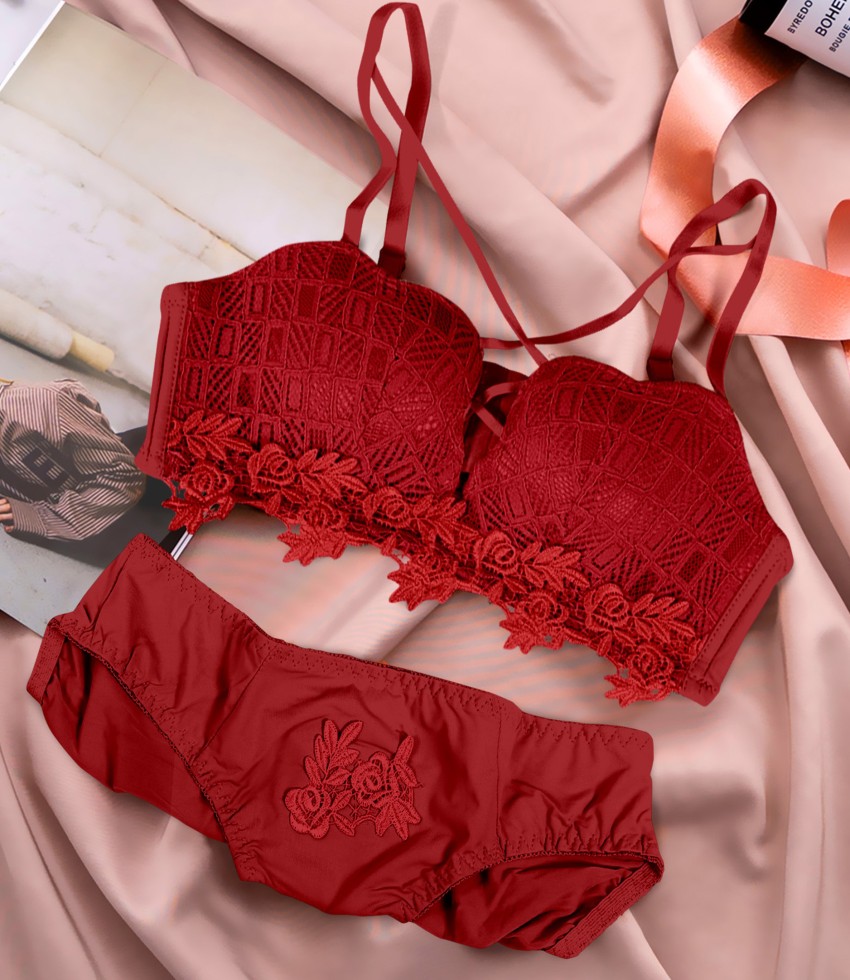 Buy online Prettycat Silk Blend Bra And Panty Set from lingerie