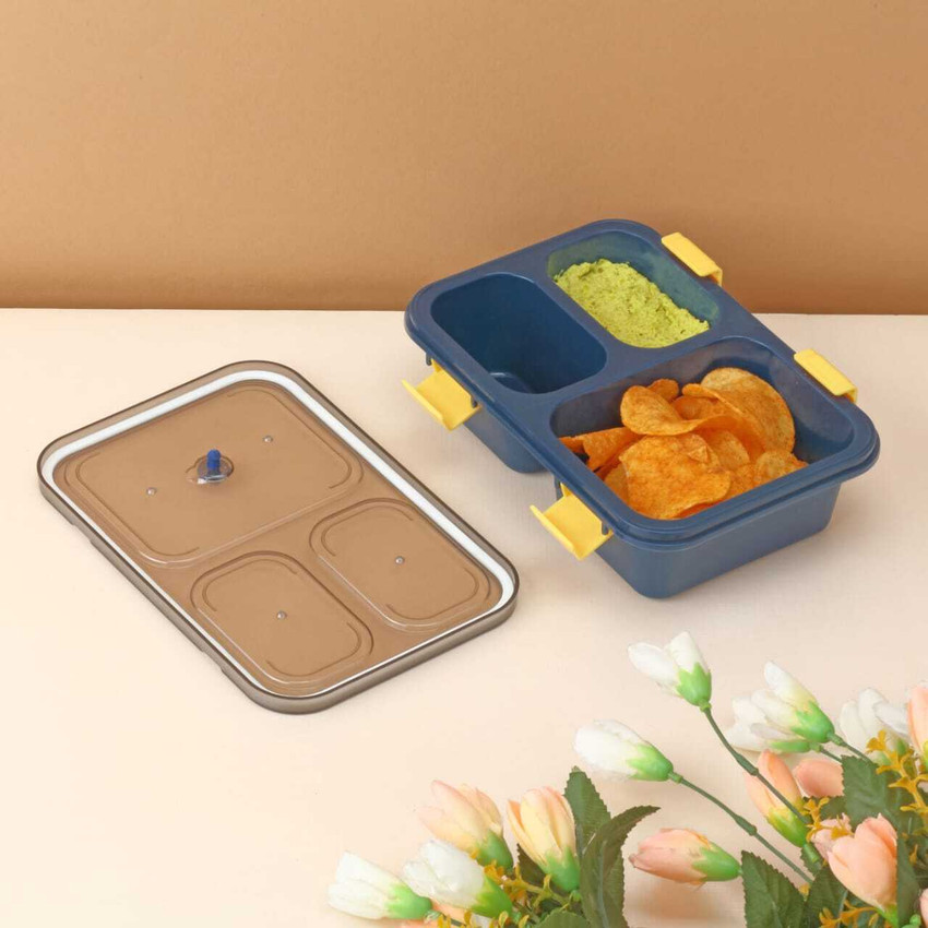 Boys plastic lunch box shop