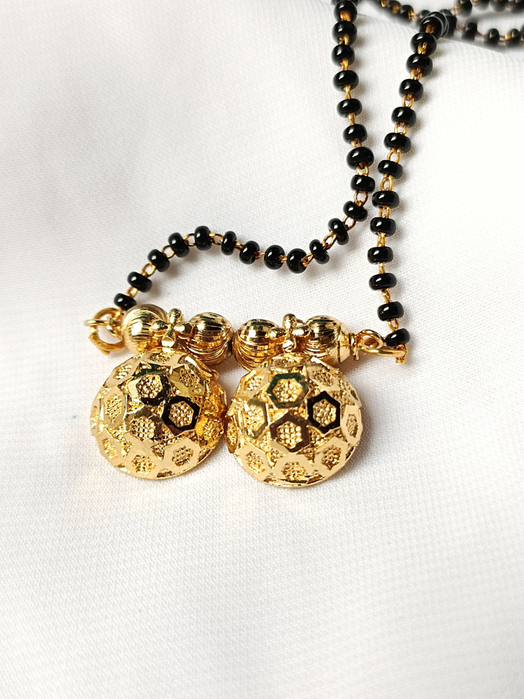 Muhurta mani design top