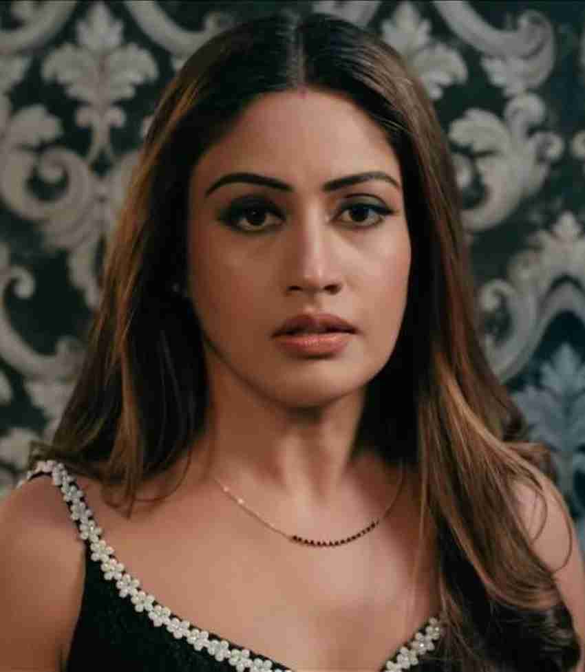 Anika earrings in ishqbaaz online top