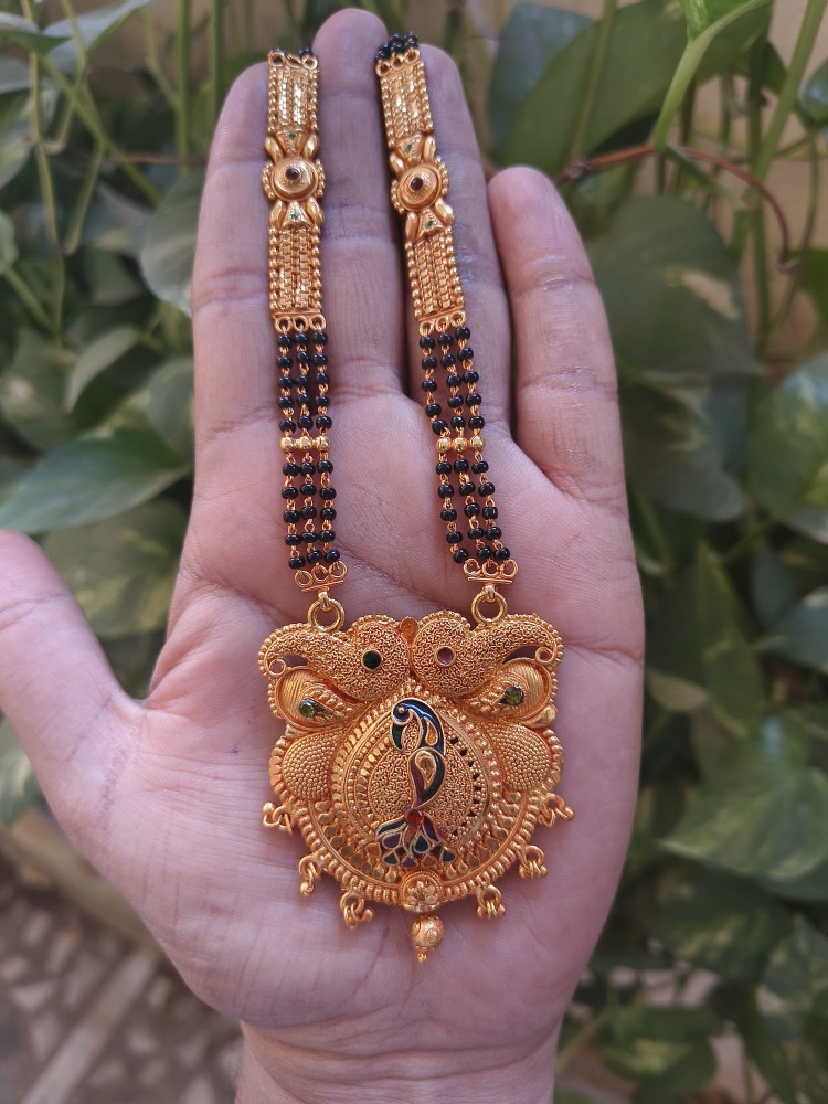 Bada on sale mangalsutra design