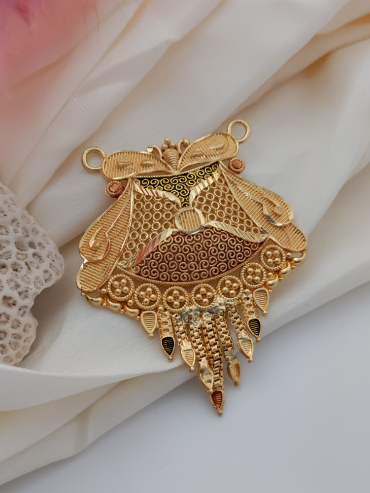 Gold pendant for womens discount