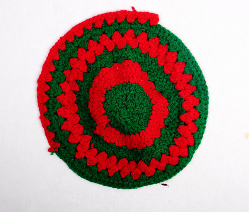 Woolen thread top mat designs