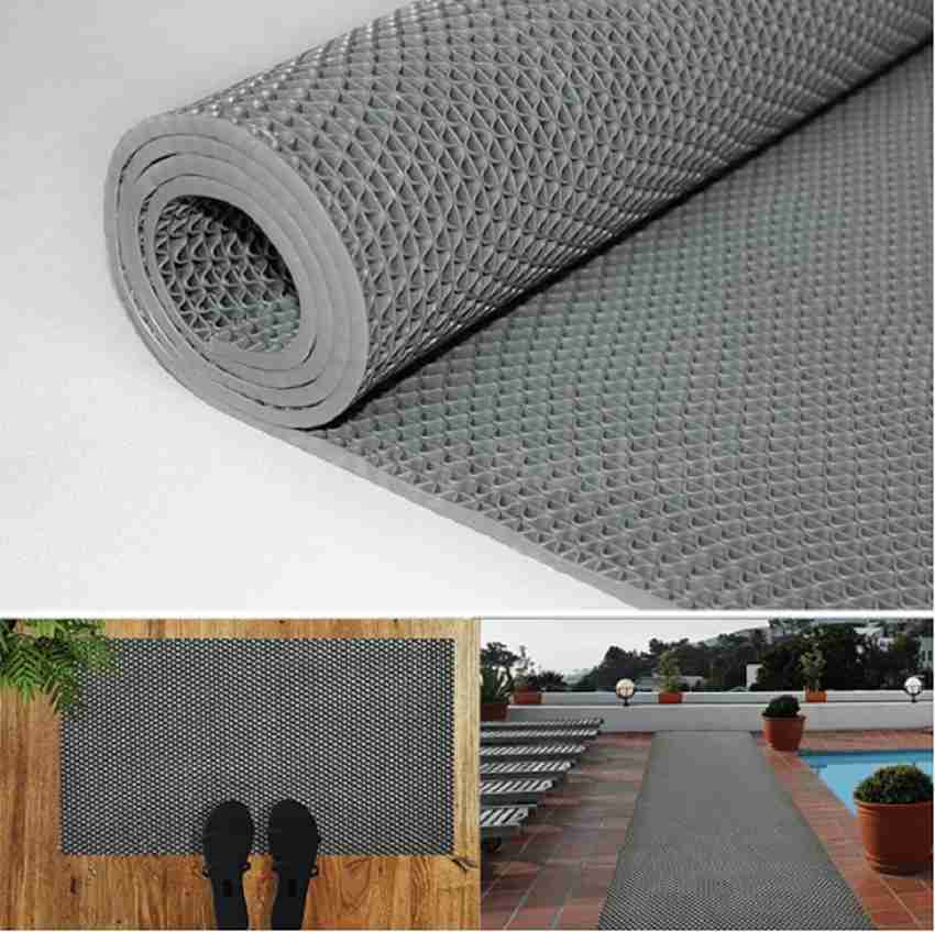 Gray rubber store floor mats