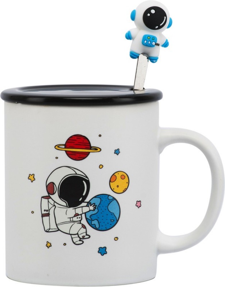 https://rukminim2.flixcart.com/image/850/1000/xif0q/mug/f/b/v/1pcs-astronaut-random-design-tea-milk-cup-with-lid-spoon-for-original-imagghkgdfje2pkq.jpeg?q=90