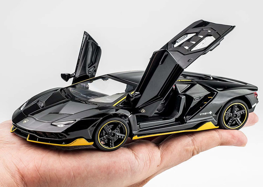 Akvanar Lamborghini LP750 4 Aventador metal car Toy Lights and