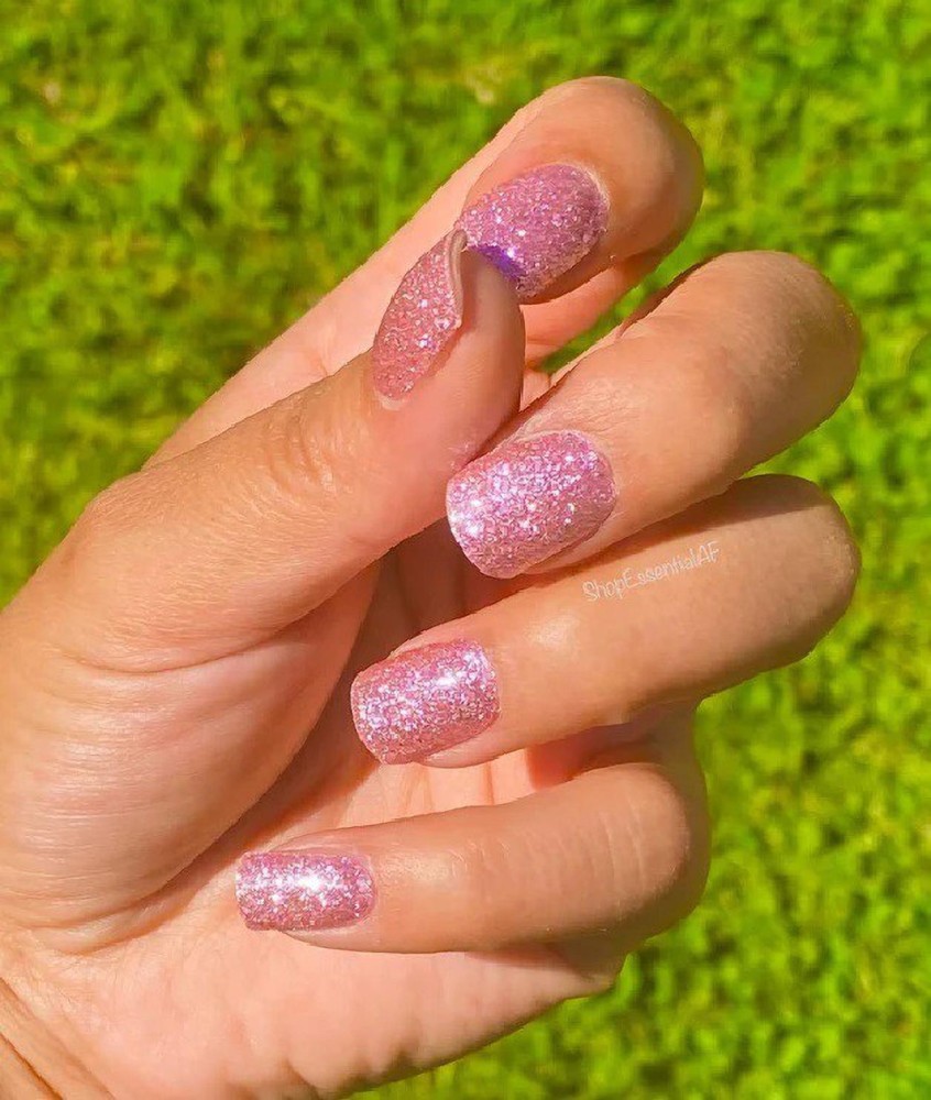 Pinterest Found: Get-Glam Glitter Nails | SELF
