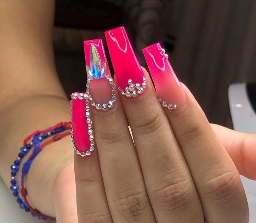 Pink nails. Neon madness!