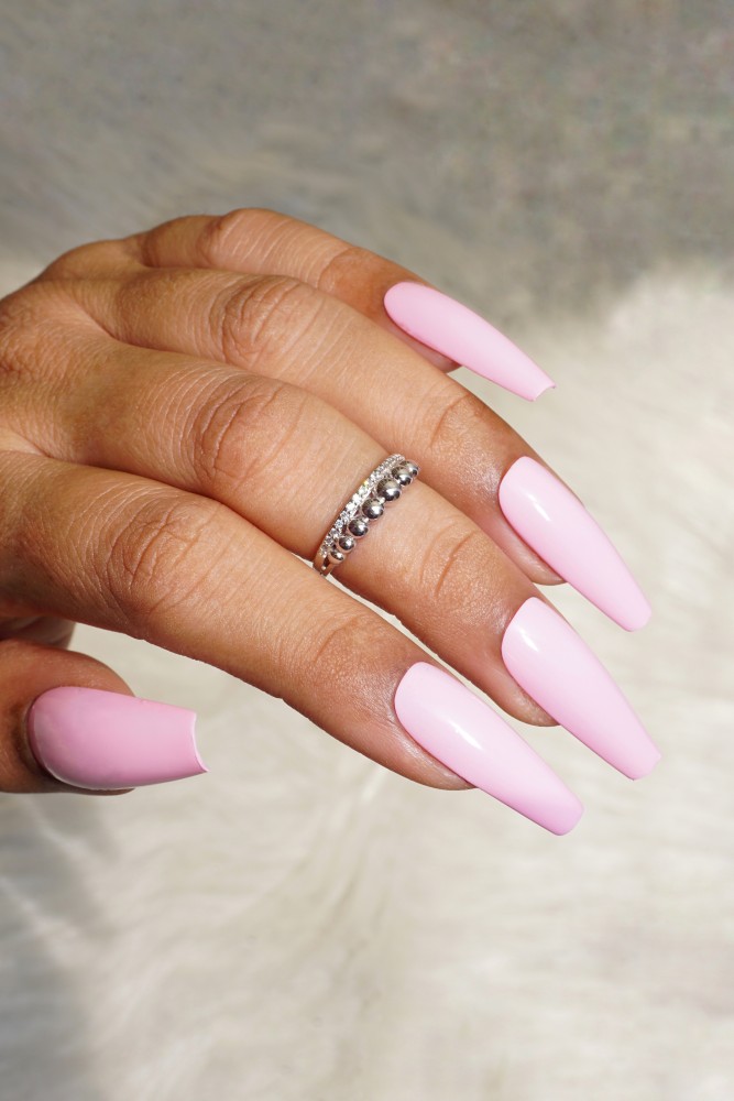 10 Best Pink Nail Polishes 2023 | Rank & Style