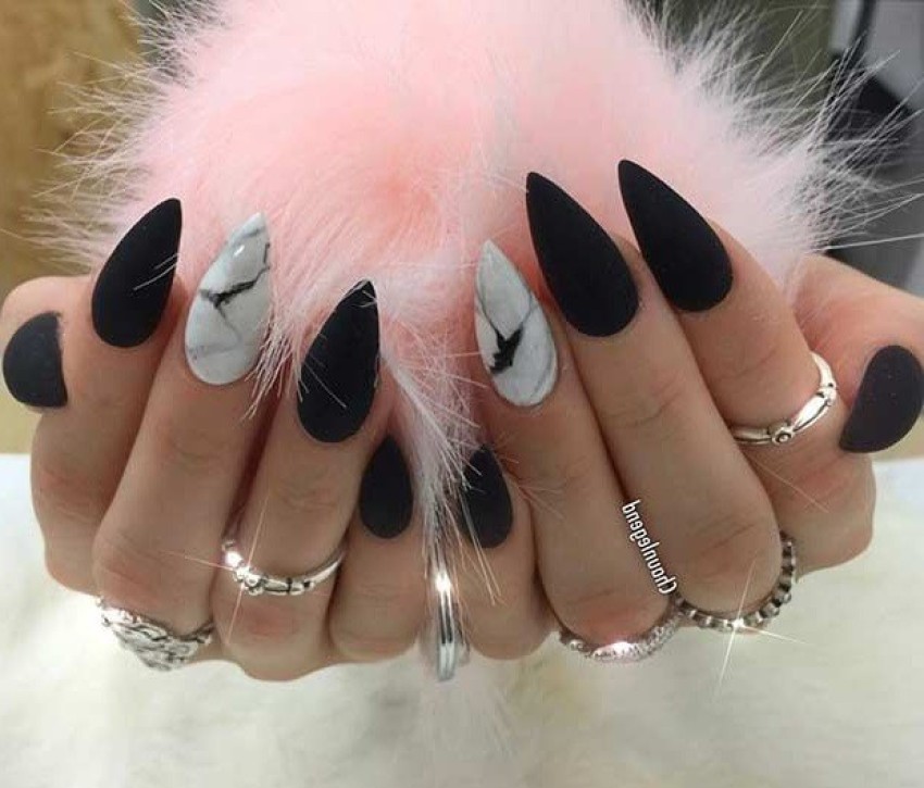 Black nail on sale art design