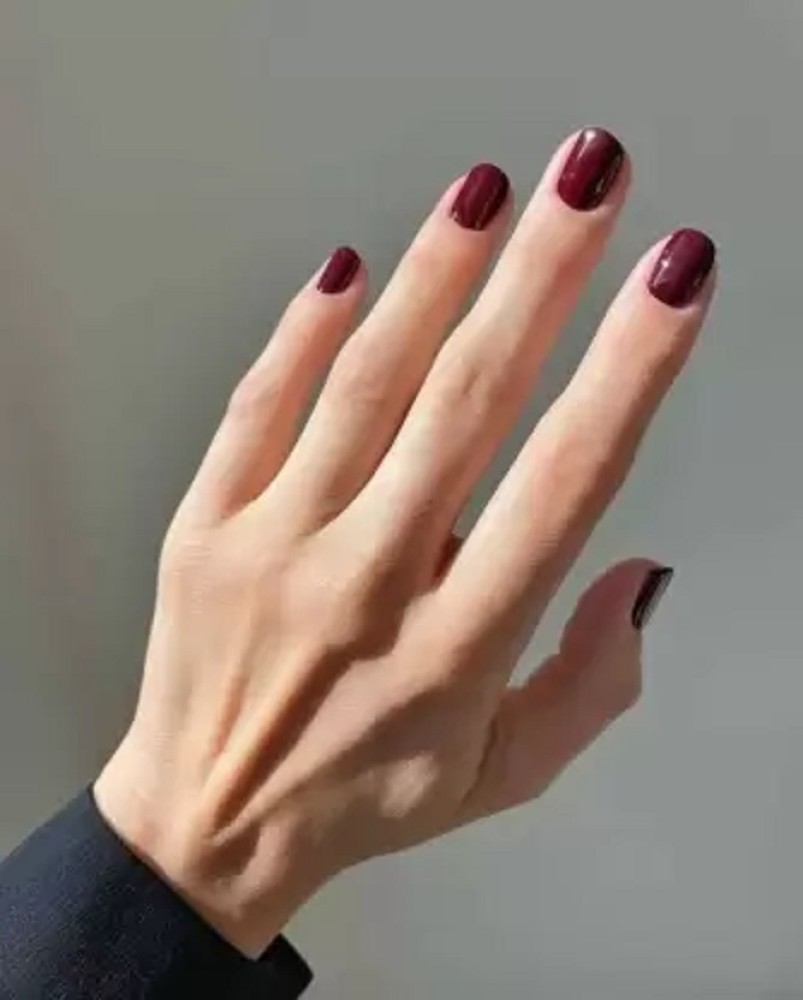 Arcanuy MAROON MATTE FINISH WATER PROOF NAIL PAINT MAROON - Price in India,  Buy Arcanuy MAROON MATTE FINISH WATER PROOF NAIL PAINT MAROON Online In  India, Reviews, Ratings & Features | Flipkart.com