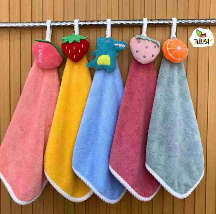 Hanging Kitchen Towel 2