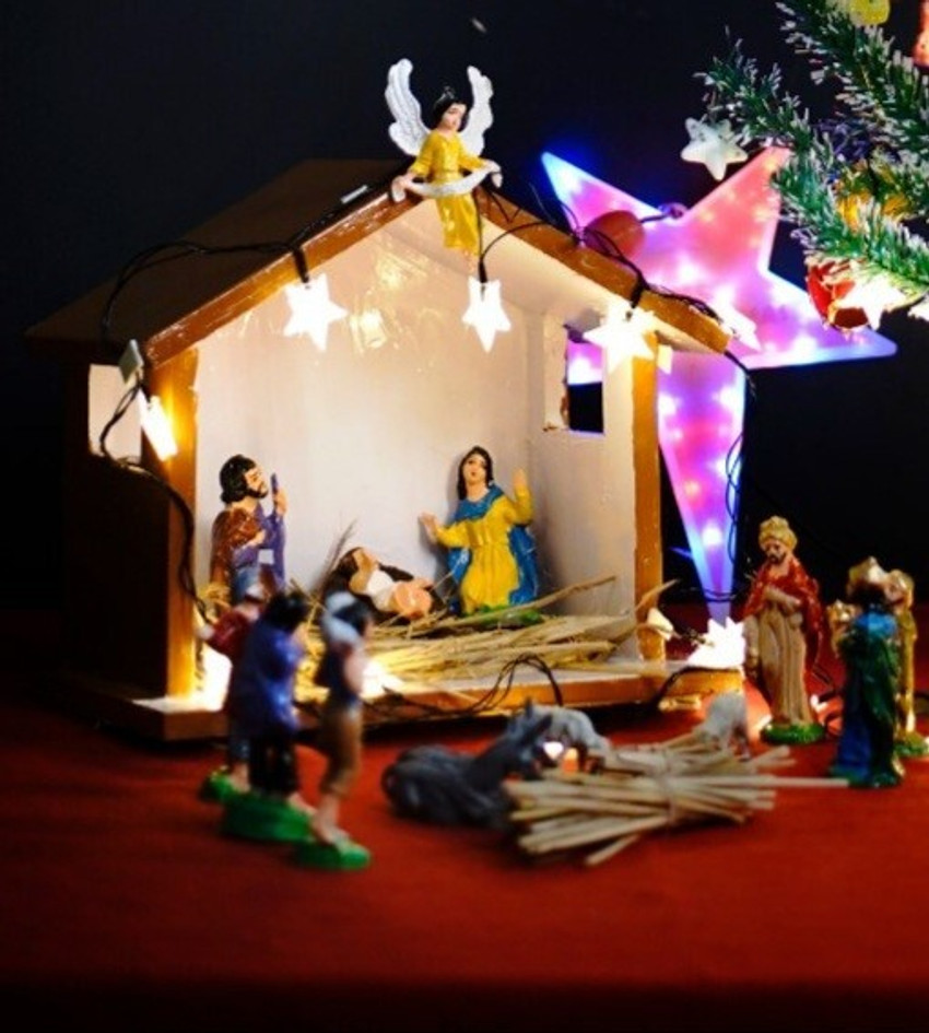 Christmas crib set online flipkart online