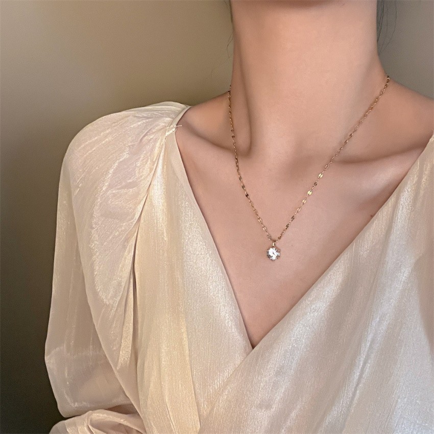 Single hot sale crystal necklace