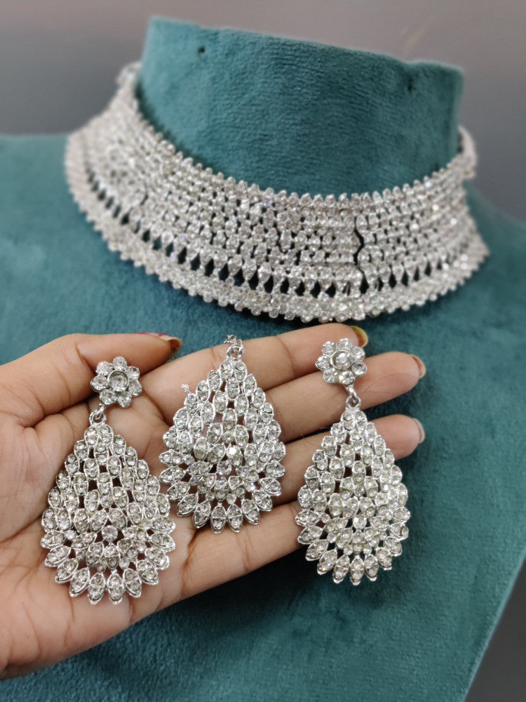 Silver diamond jewellery sales